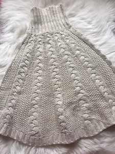 Poncho Sweater Light Begie With Gold Tread Size 7 - Picture 1 of 5
