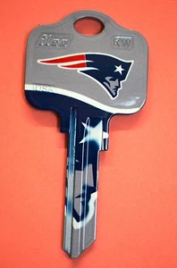 🏈 Geschenkidee NFL NEW ENGLAND PATRIOTS KWIKSET KW1, KW10, KW11 UNGESCHNITTEN SCHLÜSSELROHLING - Bild 1 von 2