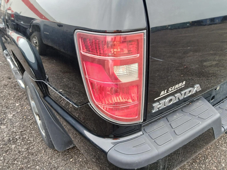 Used Left Tail Light Assembly fits: 2010 Honda Ridgeline Left Grade A - Imagem 1 de 4