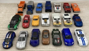 Konvolut 21 Druckguss & Plastik Autos LKWs ERTL Matchbox Maisto Hotwheels... - Bild 1 von 24