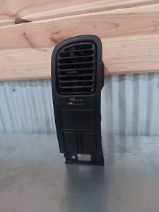 94-97 nissan hardbody pathfinder d21 oem driver side ac vent - Bild 1 von 3