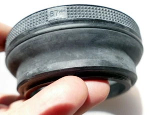67mm Lens Rubber Hood shade double threaded for 70-210mm f3.8 series 1 - Picture 1 of 7