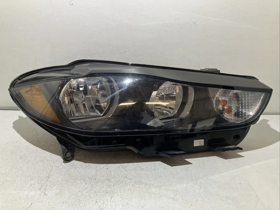 Faro halógeno derecho pasajero Jaguar XE 2016 2017 2018 2019 OEM 2128 Foto 1 de 4