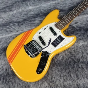 Fender Vintera II '70s Competition Mustang Electric Guitar Competition Orange - Picture 1 of 8