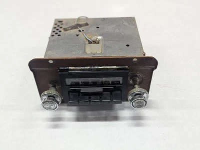 1982-1984 Ford F-150 радио головка блока приемник AM FM моно OEM непроверенный  - Изображение 1 из 4