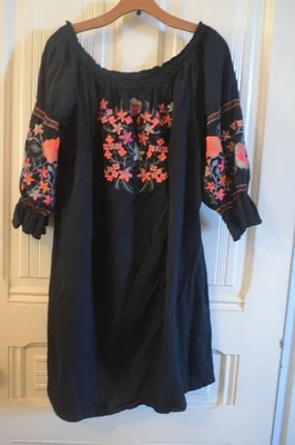 VESTIDO TÚNICA NEGRO FLORAL BORDADO MANGA 3/4 DE POOF PARA ANTHROPOLOGIE ~ 3X Foto 1 de 4