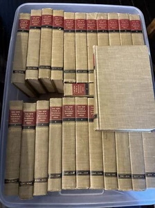 1950 The New Funk & Wagnalls Encyclopedia Set Of 24 Books - Picture 1 of 10
