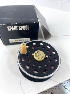 Vintage Pflueger Medalist Fly Reel Model Spare Spool ~ 3" EXCELLENT - Picture 1 of 9