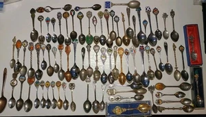 ENORME lotto di cucchiai ricordo, paesi, stati e altro  - Foto 1 di 9