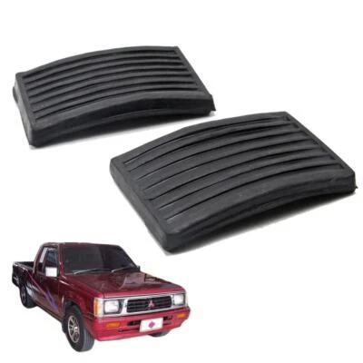 Juego de pastillas de pedal embrague de freno para Mitsubishi L200 Mighty Max Cyclone 1986 1990 1995 Foto 1 de 4