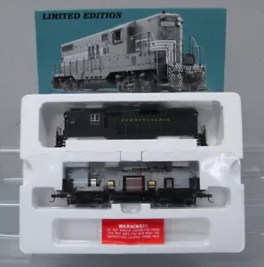 Proto 2000 23618 HO Scale PRR EMD GP7 Diesel Locomotive #7020 w/Dynamic Brake LN - Picture 1 of 3