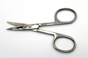 Nail Scissors Nail Skin Shears 9.5cm Straight Cutting NailHS17 - Picture 1 of 2