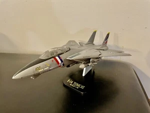 F-14 Tom Cat Navy Jet Plane Hooch Roberts Sea Drift TX 100 VF-2  1:48 W Extra - Picture 1 of 8
