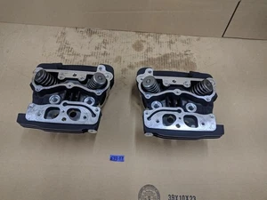 Culatas delanteras y traseras Harley-Davidson Twin Cam gris 16723-99 16725-99 - Imagen 1 de 12