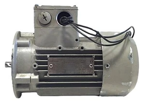 Siemens 1LA90632KA13 3 PH 380-420 V 3460 RPM Low Voltage Motor - Picture 1 of 4