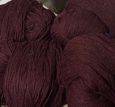 100% Schafwolle Strickgarn gefärbt Mahoganyrot  (30,00€/1kg) - Bild 1 von 2