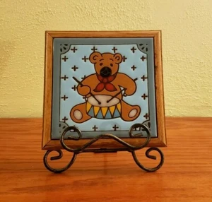 Piastrella vintage piccolo orso batterista festa sottopiatto piatto caldo decorazione da appendere a parete - Foto 1 di 3