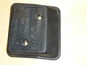 TOYOTA 4Runner Truck CARPET FOOT REST STOMP PAD DUMMY PEDAL 58192-89101 89-95 - Picture 1 of 2