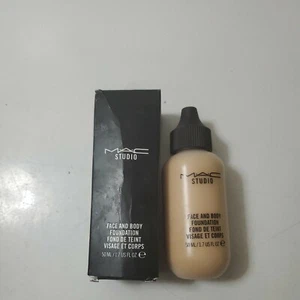 MAC Studio Face And Body Foundation ~C2~ 1,7 Fl. Oz. / 50 ml (Neu im Karton) - Bild 1 von 1