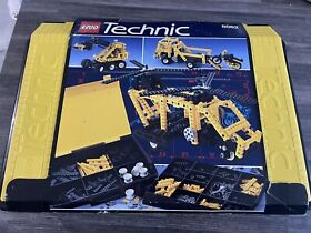 lego technic universal 8062 new from 1994.