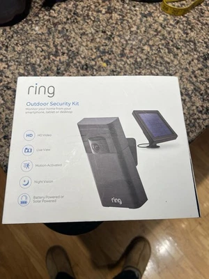 Ring Outdoor Security Kit HD Stick up Cam Camera w/Solar Panel 88WP000FC000 - Image 1 of 4