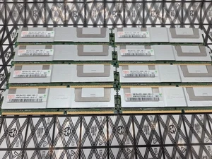8 x 4GB (32GB) 2Rx4 PC2 5300F 555 11 DDR2 Server ECC Server RAM Sticks - Picture 1 of 3
