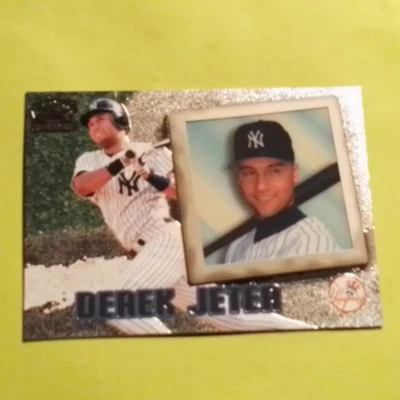 DEREK JETER - NEW YORK YANKEES - 1998 PACIFIC INVENCIBLE " TARJETA #52 Foto 1 de 4