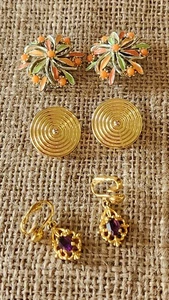 Jewelry Lot 3 Items 3 Pairs Of Clip On Earrings 1 Monet 1 Avon LOT 12 - Picture 1 of 6