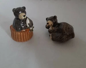 Colorado Bear Salt & Pepper Shakers Fisherman Whimsical Lodge - Imagen 1 de 4