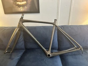 Scott Addict SE Disc Road Bike Frame - Picture 1 of 4