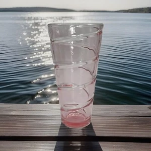 Jarrón FTD rosa remolino arte vidrio 9" de alto vidrio biselado sin astillas ni grietas - Imagen 1 de 5