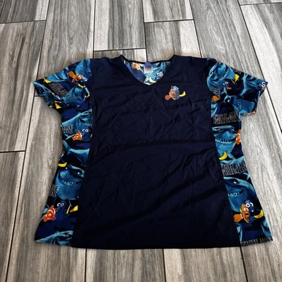 Women’s Disney Pixar Finding Nemo Scrub Top With Pockets Size Xl Fish - Image 1 of 4