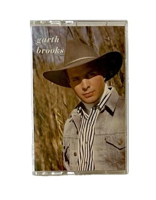 GARTH BROOKS s/t Cassette NM-/VG+ 1989 Capitol/EMI Records Country Music - Image 1 of 4