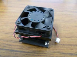 NVIDIA GeForce Fan Heatsink Assembly P699 GT215 GPU Mount G42 - Picture 1 of 4