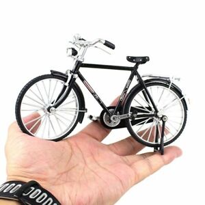 1:10 Scale Diecast Metal Model Retro Bicycle Toys Vintage Bike Men's Collectible