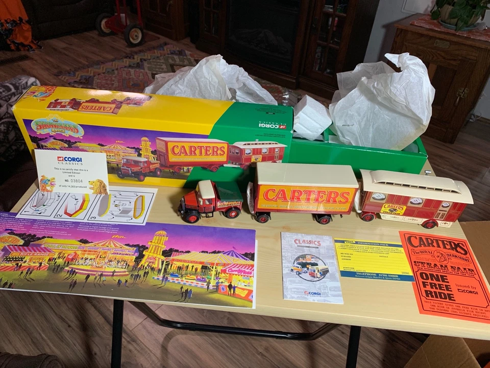 CORGI CLASSICS THE SHOWMANS RANGE 16501 SCAMMELL HIGHWAYMAN CARTERS FAIR - Image 1 of 1