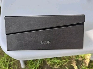 christian dior sunglasses case Only women - Picture 1 of 3