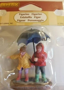 LEMAX FIGURINES OF BOY AND GIRL SPLASHING IN THE RAIN - Picture 1 of 4