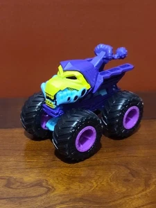 Hot Wheels Monster Truck Skeletor Masters of the Universe Die-cast 2022 Purple - Picture 1 of 7