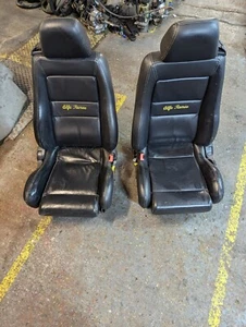 ALFA ROMEO GTV SPIDER 916 PAIR OF BLACK LEATHER SEATS WITH YELLOW LOGO **RARE** - Picture 1 of 15