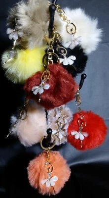 llavero pom pom Foto 1 de 3
