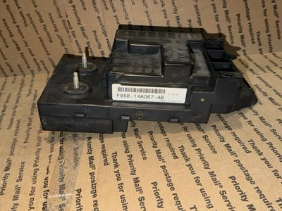 F85B-14A067-AB 1998 Ford F150 F250 OEM unión interior caja de bloque de fusibles Foto 1 de 4
