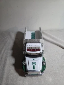 Camion Hess 2017 testato funzionante - Foto 1 di 13