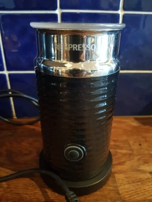 Nespresso Aeroccino 3 Electric Milk Frother Black - Image 1 of 4