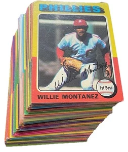 1975 Topps Baseball Lot of 70 Commons and minor stars. - Picture 1 of 4