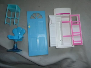 Barbie Doll House Kitchen Furniture door + Accessories VINTAGE 1990'S - Picture 1 of 6