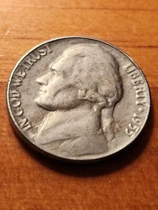 1955 P Jefferson Nickel - Picture 1 of 8