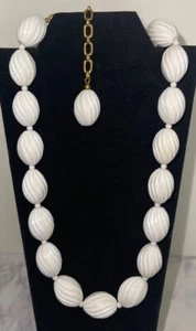 Trifari Signed Vintage White Beaded Choker Necklace TEH14-12 - Picture 1 of 10