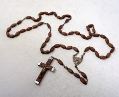 Superbe chapelet ancien en bois - 46 ctms - Photo 1/3