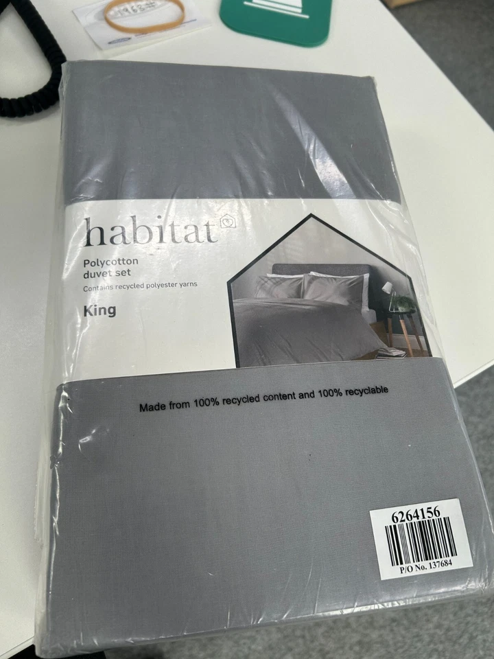 Juego de edredón Habitat de polialgodón tamaño king - gris Foto 1 de 1